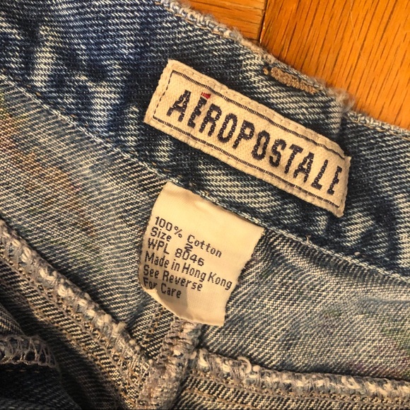 Denim shorts - Picture 2 of 3